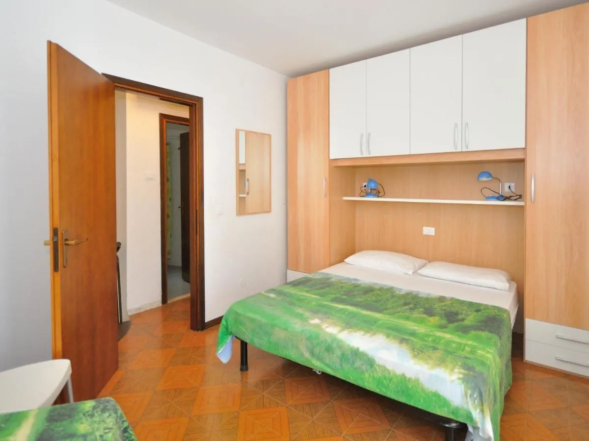 Apartment Villaggio Tivoli-2 By Interhome Bibione